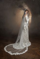 Samantha с фатой