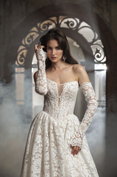 Amadea с рукавами